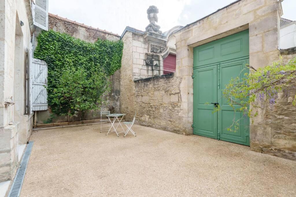 Appartement Lumineux Avec Cour Chaumont  Exterior photo